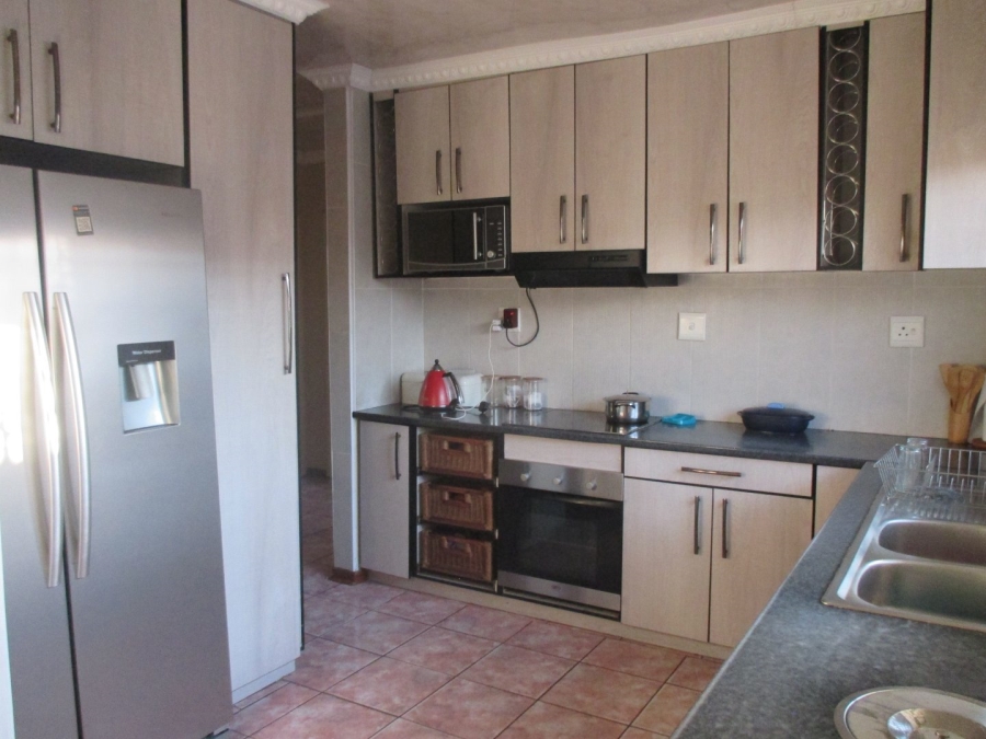 3 Bedroom Property for Sale in Grasslands Free State